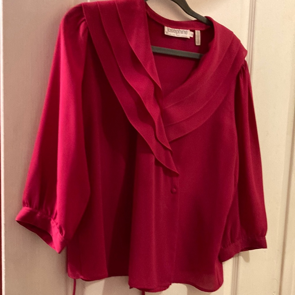 Josephine Sz 14 raspberry pleated blouse collared 3/4sleeves button closure wrap